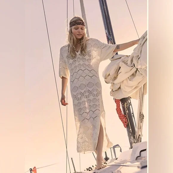 NWT Free People Free People Islamorada Fauxchet Sweater Maxi in Creme - Picture 2 of 3